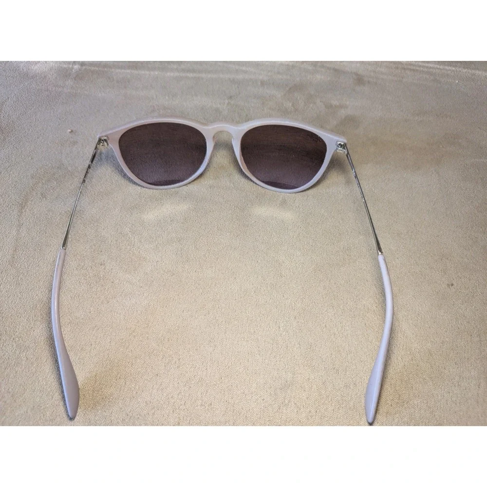Ray-Ban needs new